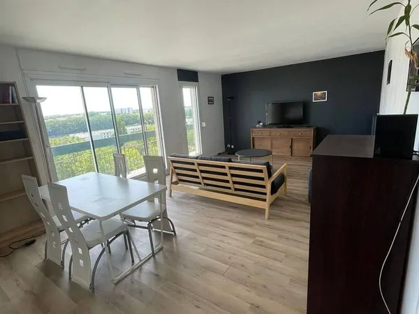 Appartement 5 pièces 100 m²