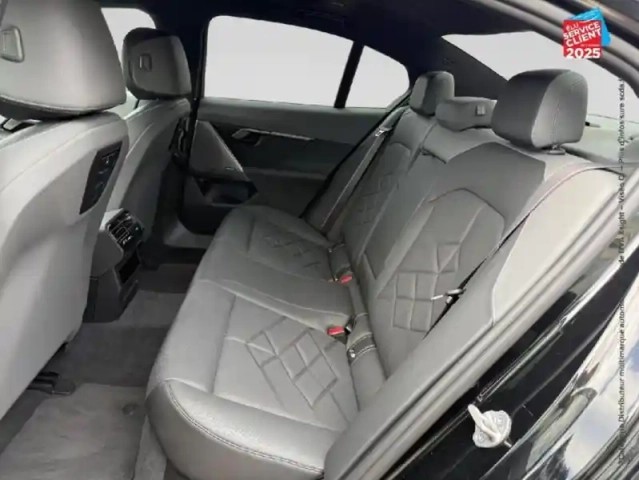 Bmw Serie 5 série 5 i5 m60 601ch xdrive — photo 11