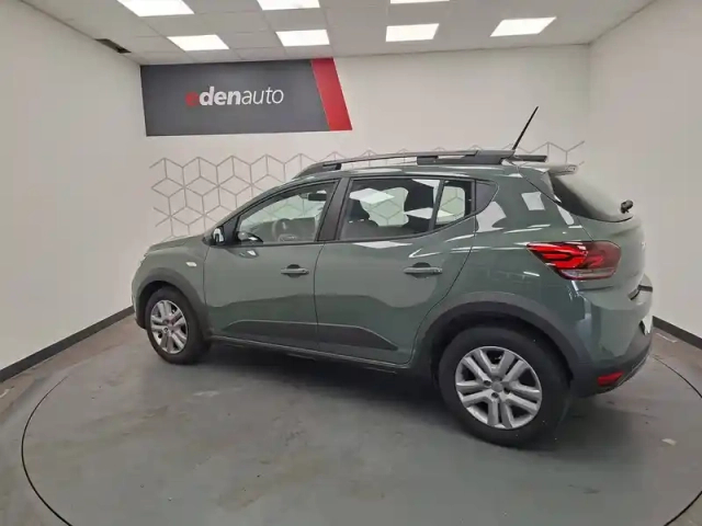 Dacia Sandero tce 110 — photo 5