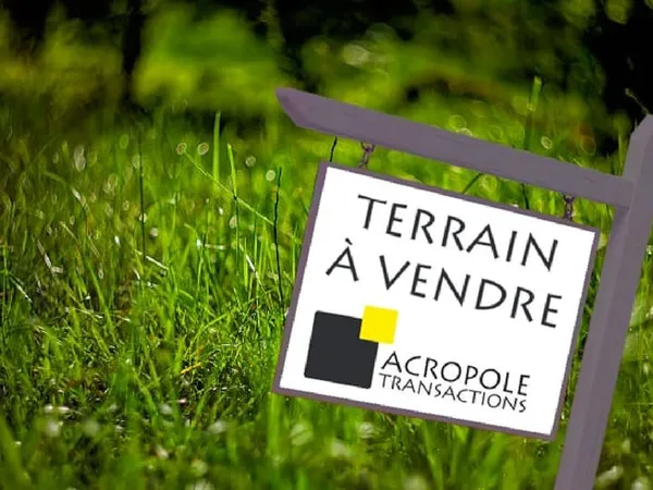 Terrain plat au calme