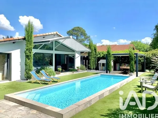 Maison 6 pièces 180 m²