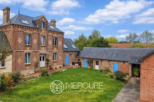 Propriété 12 pièces 259 m²