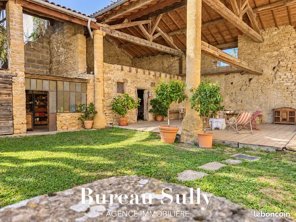 Maison 4 pièces 200 m²