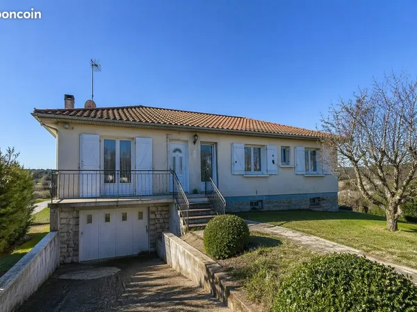Maison avec sous-sol complet