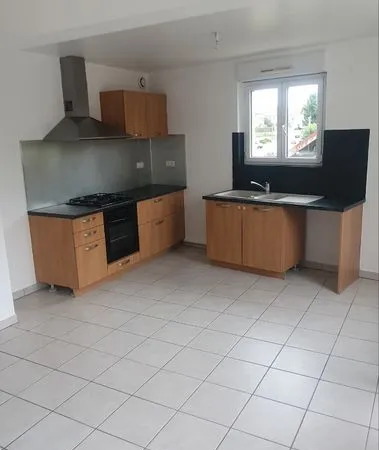 Apparemment f3 à Roppe