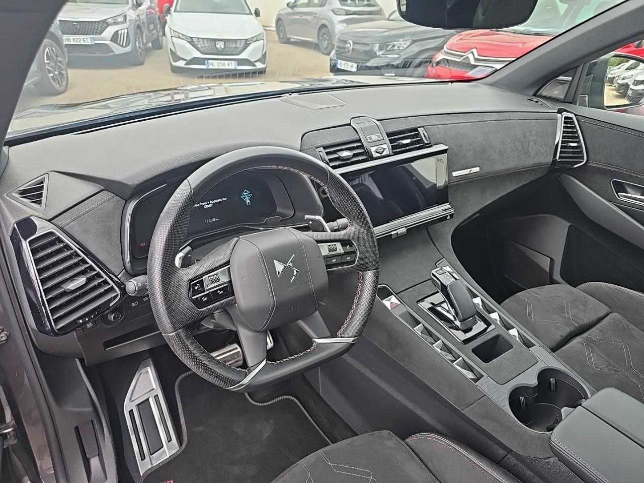 Ds Ds 7 crossback crossback hybride e-tense 300 eat8 4x4 performance — photo 12