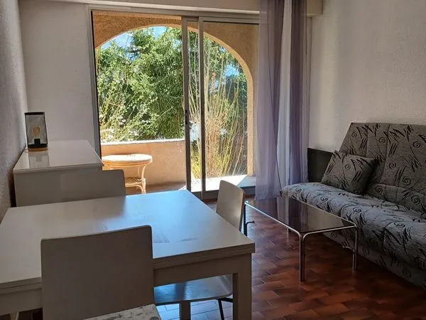 STUDIO 26 m²