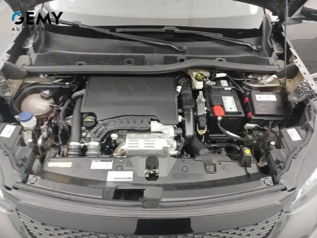 Peugeot 2008 puretech 130 s&amp;s eat8 — photo 12