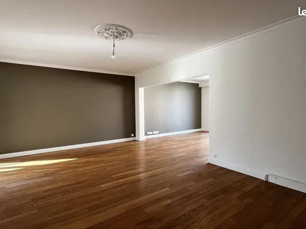 Appartement 3 pièces 103 m²
