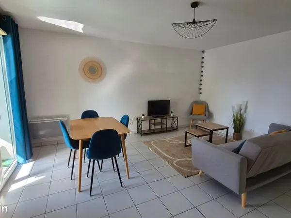 Appartement meublé 2 pièces - 48 m² - RDC