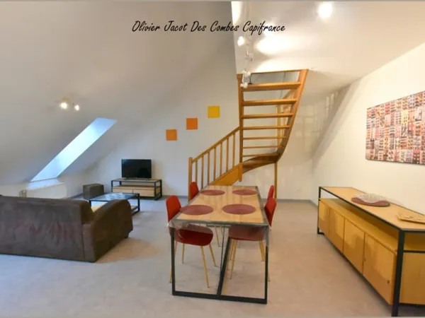 Appartement à vendre 3 pièces MONTBELIARD (25) 87m2 habitables et 117m2 au sol