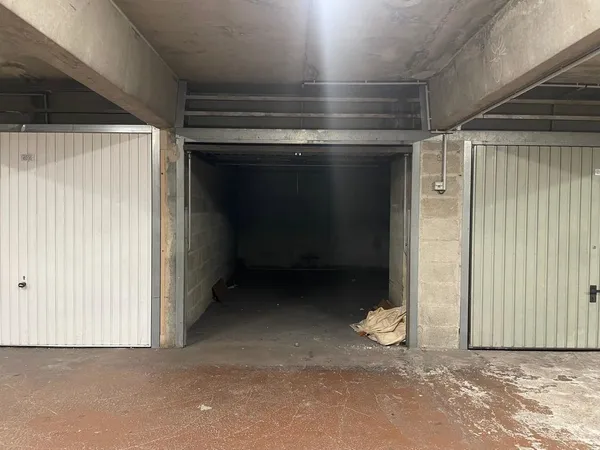 ? Double Box Fermé en 4€ Sous-Sol