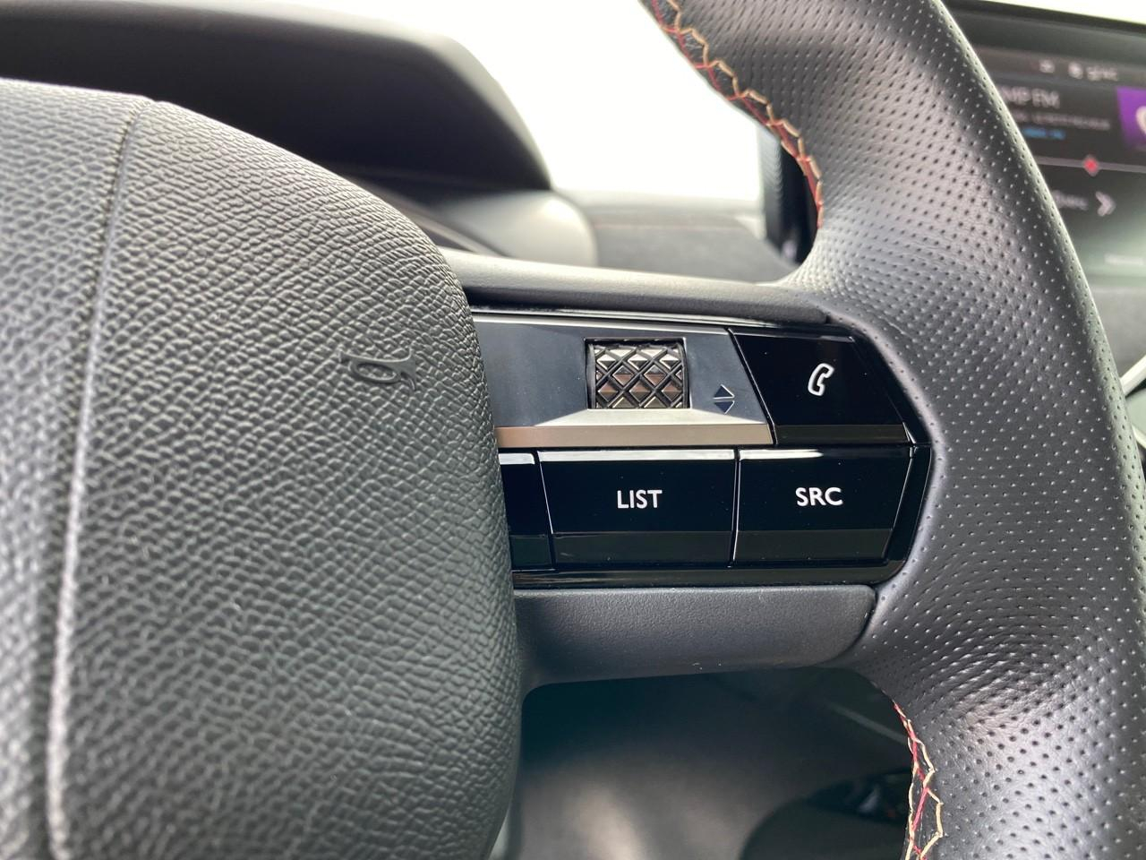 Ds Ds 3 crossback e-tense performance line — photo 21