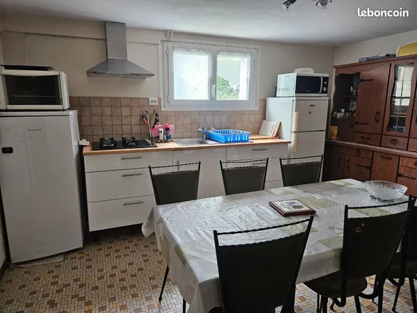 Loue studio meublé