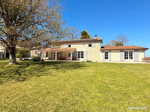 Propriété 5 pièces 185 m²