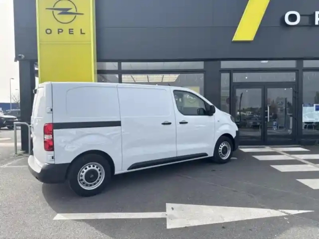 Opel Vivaro fg m 1.5 diesel 120ch — photo 5
