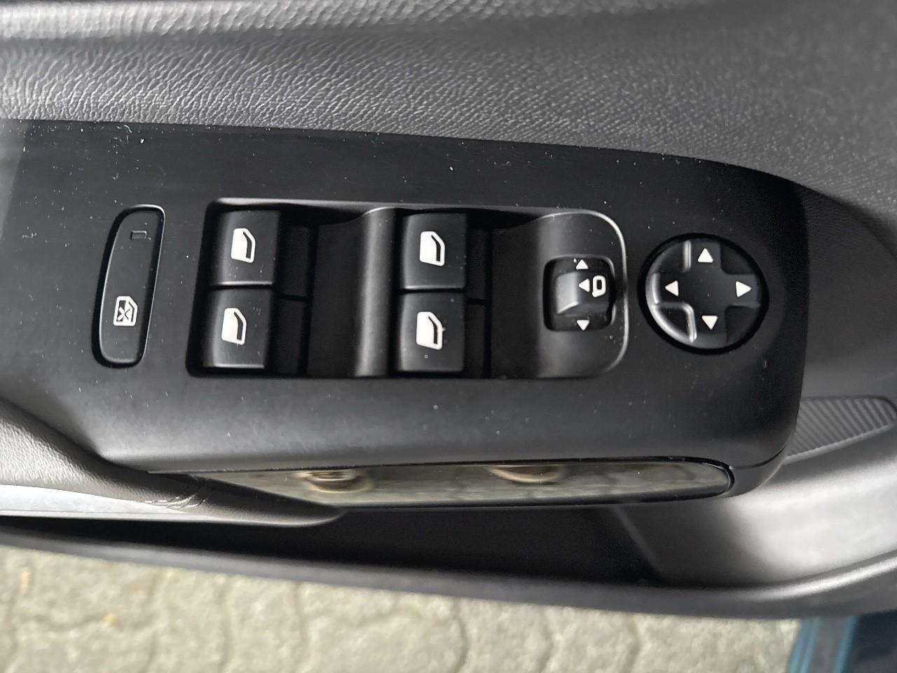 Citroën C5 Aircross puretech 180 s&s eat8 shine — photo 30