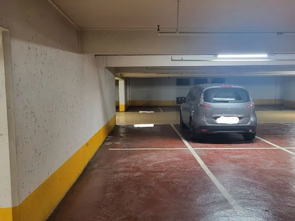 Place de parking Italie 2 / Place d'Italie