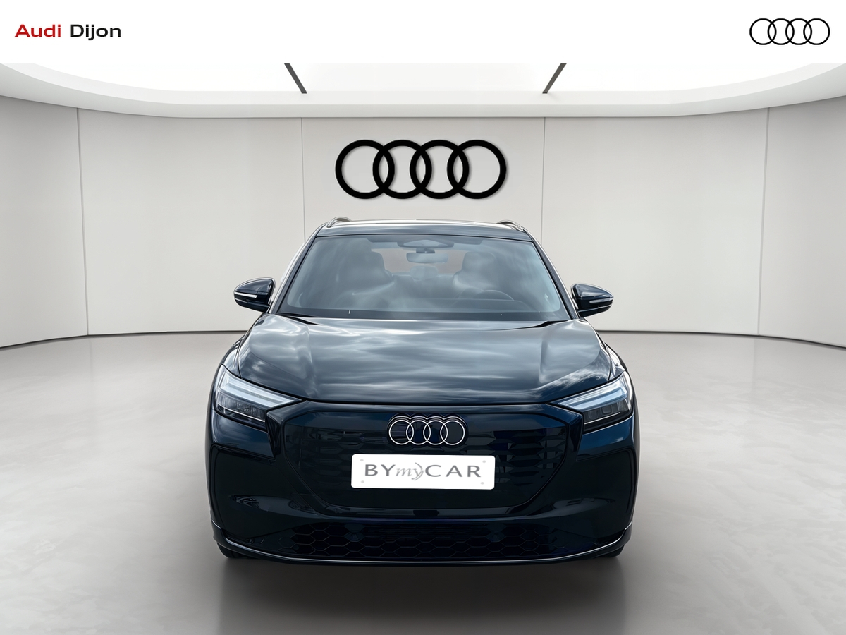 Audi Q4 SUV e-tron Performance Pack Business — photo 8