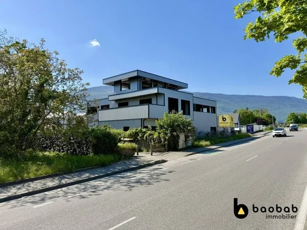 Local commercial 93 m²