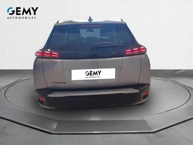 Peugeot 2008 electrique 50 kwh 136 ch — photo 22