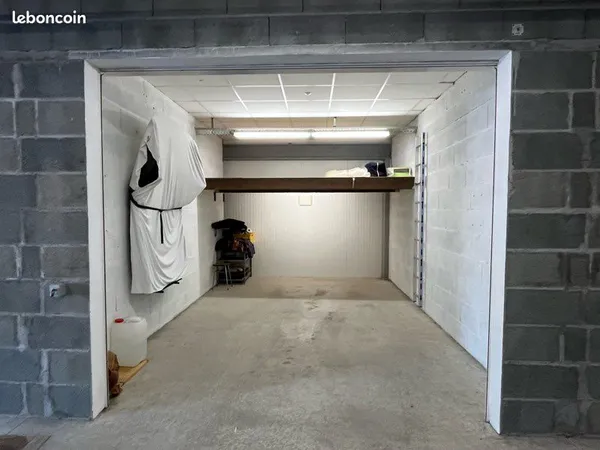 Garage fermé