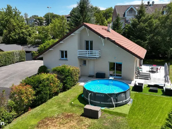 Maison meublée 140 m² - 4 Ch - 2 SDB - Terrasse 120 m² - Calme absolu (Gare à 10 min)
