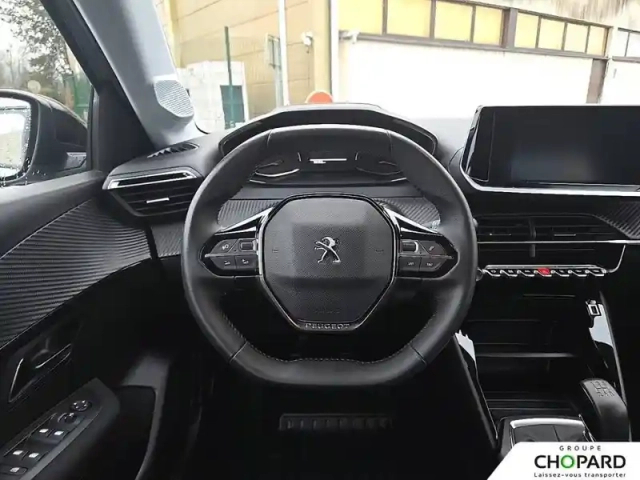 Peugeot 208 puretech 75 s&amp;s bvm5 — photo 90