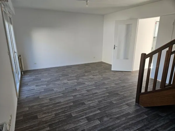 Purchase Maison 5 pièces 99 m² Vaux-le-Pénil
