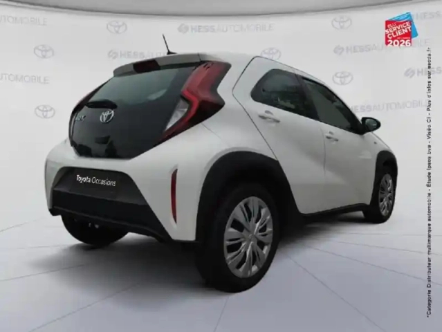 Toyota Aygo X 1.0 vvt-i 72ch dynamic — photo 6