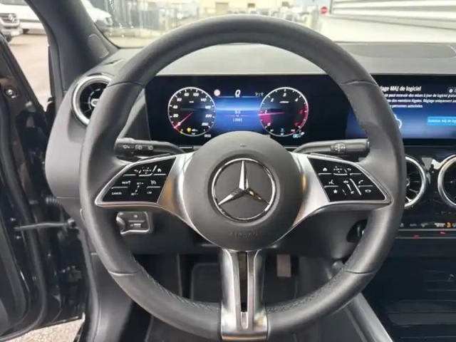 Mercedes Classe B 180 d progressive line — photo 13