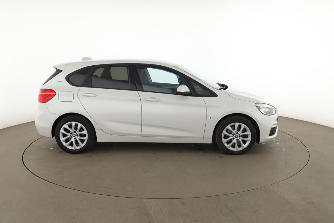 BMW Série 2 Active Tourer 225xe BVA6 — photo 6