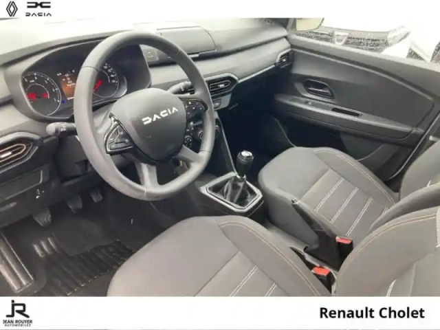 Dacia Sandero 1.0 tce 90ch stepway essential — photo 14