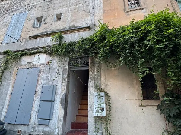 A louer quartier roquette t1 meuble