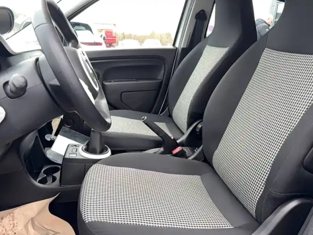 Renault Twingo iii sce 65 — photo 70
