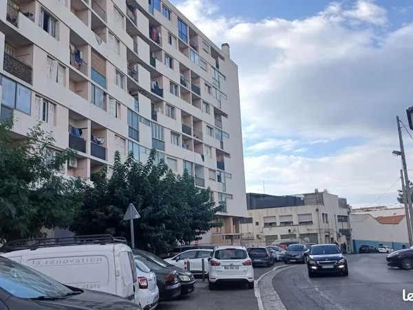 Magnifique Appartement vue Mer T5 climatisé TRAVERSANT (76 m²) avec vue mer