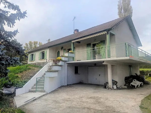Maison Vaux D Amognes 6 pièce(s) 142m2