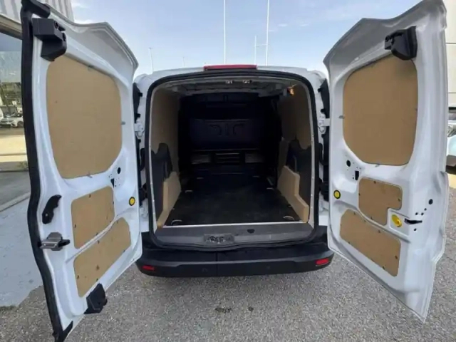 Ford Transit Connect l1 1.0e 100ch e85 trend — photo 7