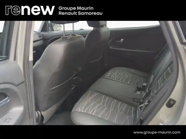 Kia Venga 1.6 125ch active isg — photo 11