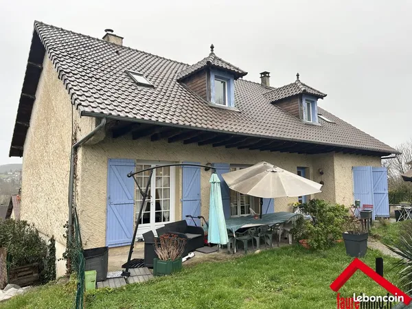 Maison 9 pièces 175 m²