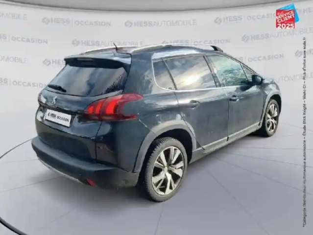 Peugeot 2008 1.2 puretech 130ch allure s&amp;s — photo 12