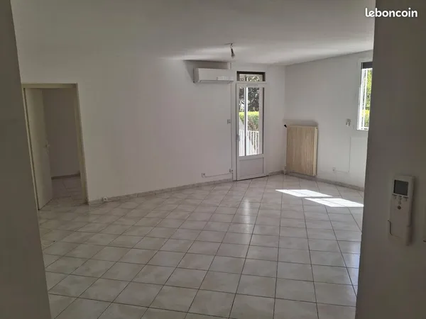 Grand f4 refait a neuf beziers bon quartier