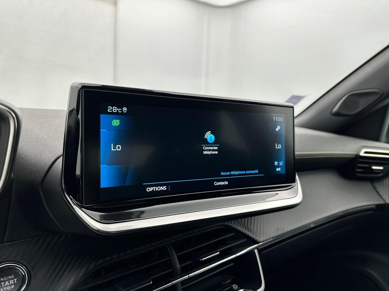 Peugeot 2008 puretech 130 s&s eat8 gt pack — photo 24