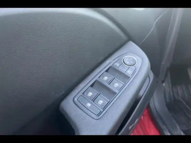 Renault Clio 1.0 tce 90ch evolution - 24 — photo 13