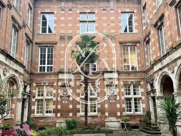 Bureaux 193 m²