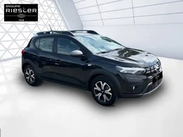 Dacia Sandero tce 110 — photo 3