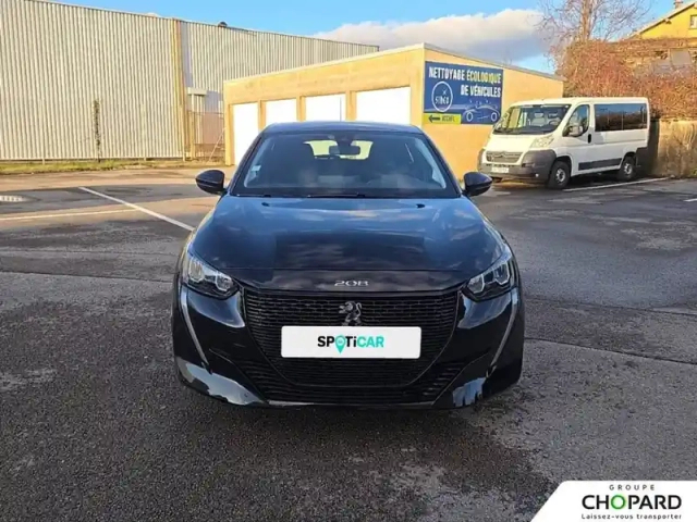 Peugeot 208 electrique 50 kwh 136ch — photo 32