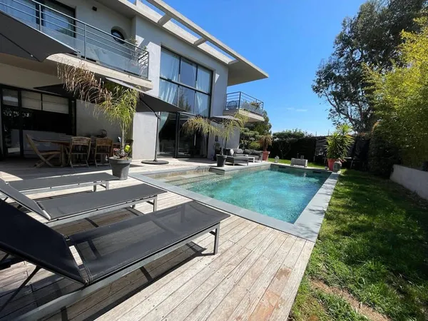 Maison 5 pièces 133 m²
