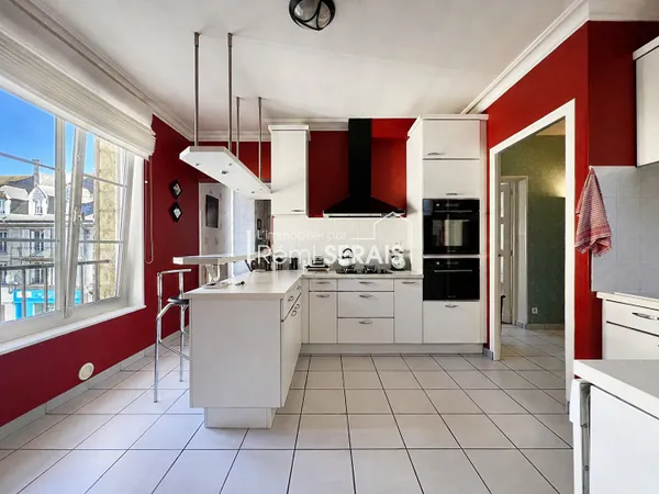 Rare à Falaise : appartement en parfait état avec pièces supplémentaires