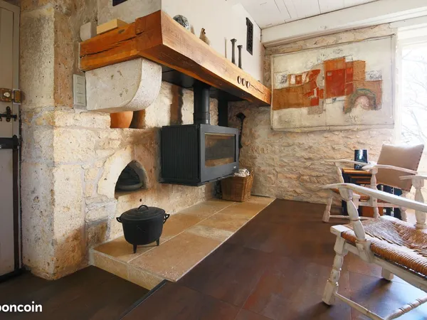 Maison en pierre - 228m²